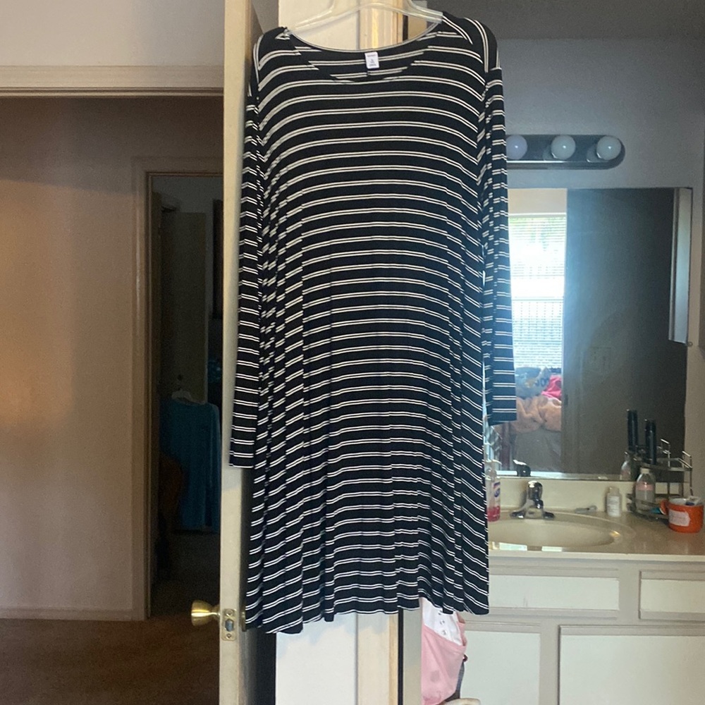 Old Navy Stripe Dress!